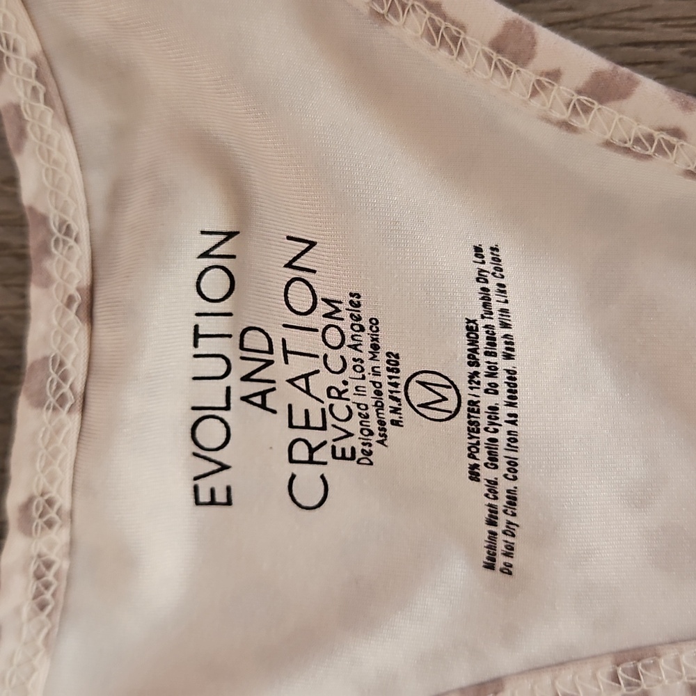 Evolution and Creation Beige and Brown Activewear Set - Picture 3 of 7